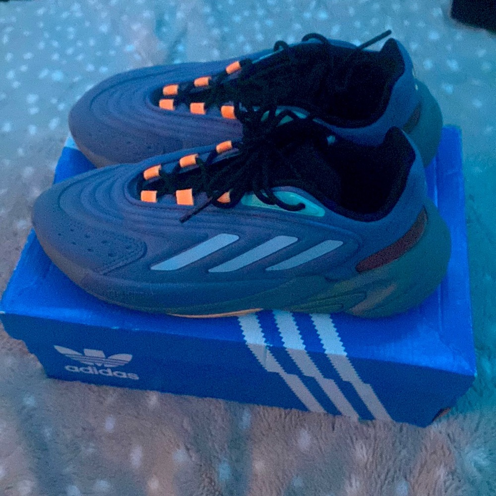 Yeezy adidas